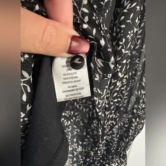 Tamara H. Black and White Floral Blouse - Picture 10 of 11